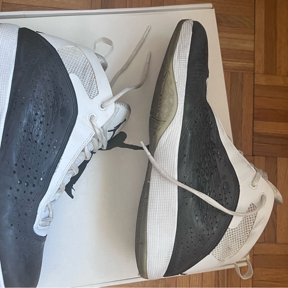 Nike Air Jordan 2011 White Grey Men's Size 12 Model # 436771-101 - Picture 5 of 10